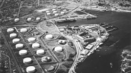 Aerial_view_of_the_Pearl_Harbor_submarine_base_and_adjacent_fuel_tank_farms_on_13_October_1941...jpg