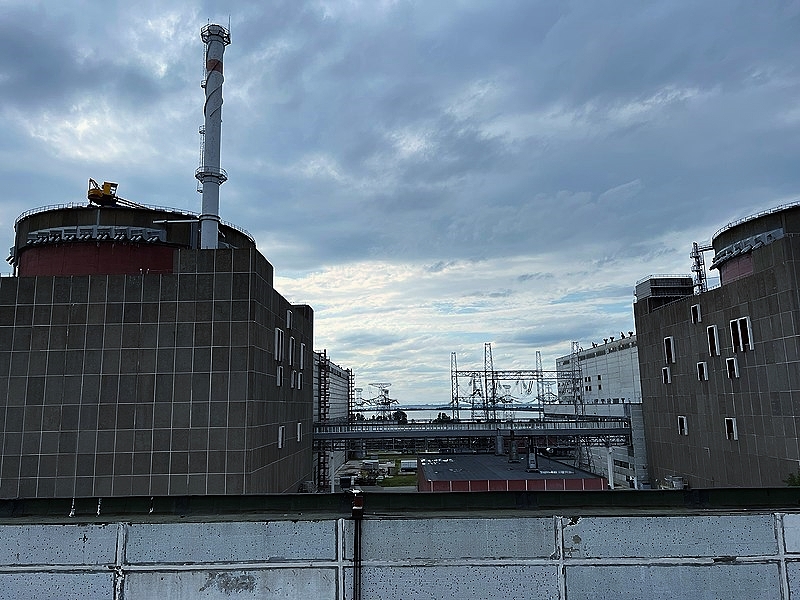 two-reactors-of-the-zaporizhzhia-nuclear-power-plant-znpp-2.jpg