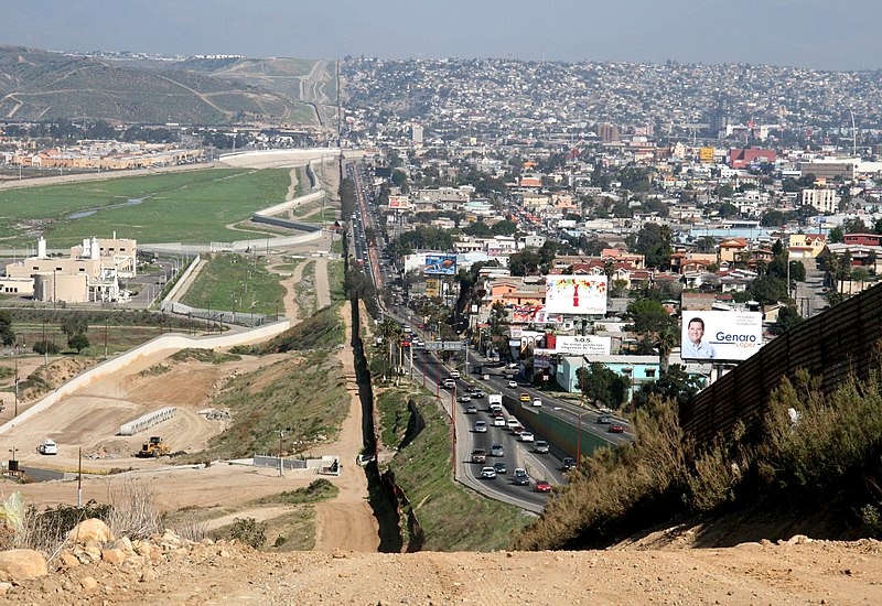 us-mexico-border-tijuana.jpg